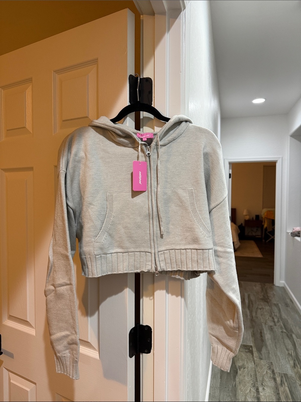 Edikted Cropped Hooded Zip-Up Sweater Jacket - Light Gray